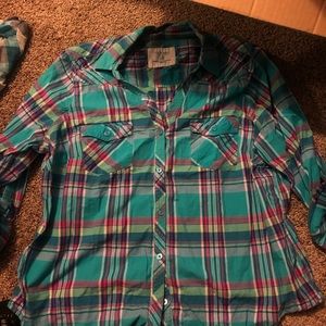 Women’s plaid shirt